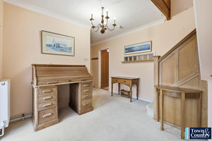 Richard Avenue - click for photo gallery